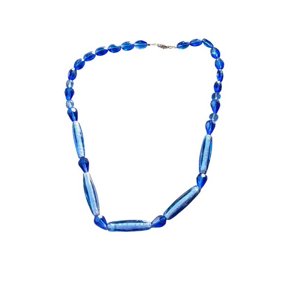 Vintage Blue Glass Beaded Necklace With Magnetic Clasp 1970s - Picture 8 of 8